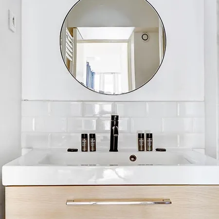 公寓 Charme Contemporain Pres De La - 4p